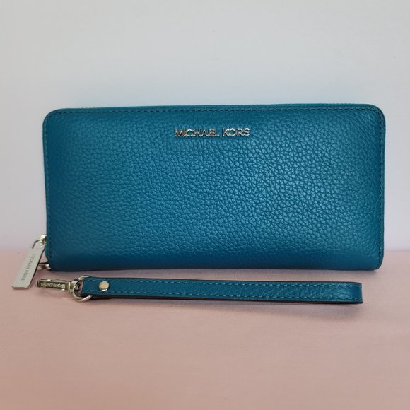 MICHAEL KORS Jet Set Travel Large Continental Pebbled Leather Wallet-Lagoon⭐ - Picture 6 of 16